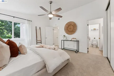 $499,000 | 26 Raintree Court, Unit 30, Hayward, CA 94544