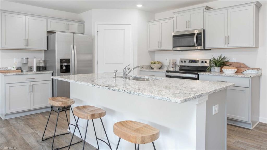 401 Owens Rdg Way Lexington, NC 27292 - Photo 9 of 31 *photos are of model home and are for representational purposes only