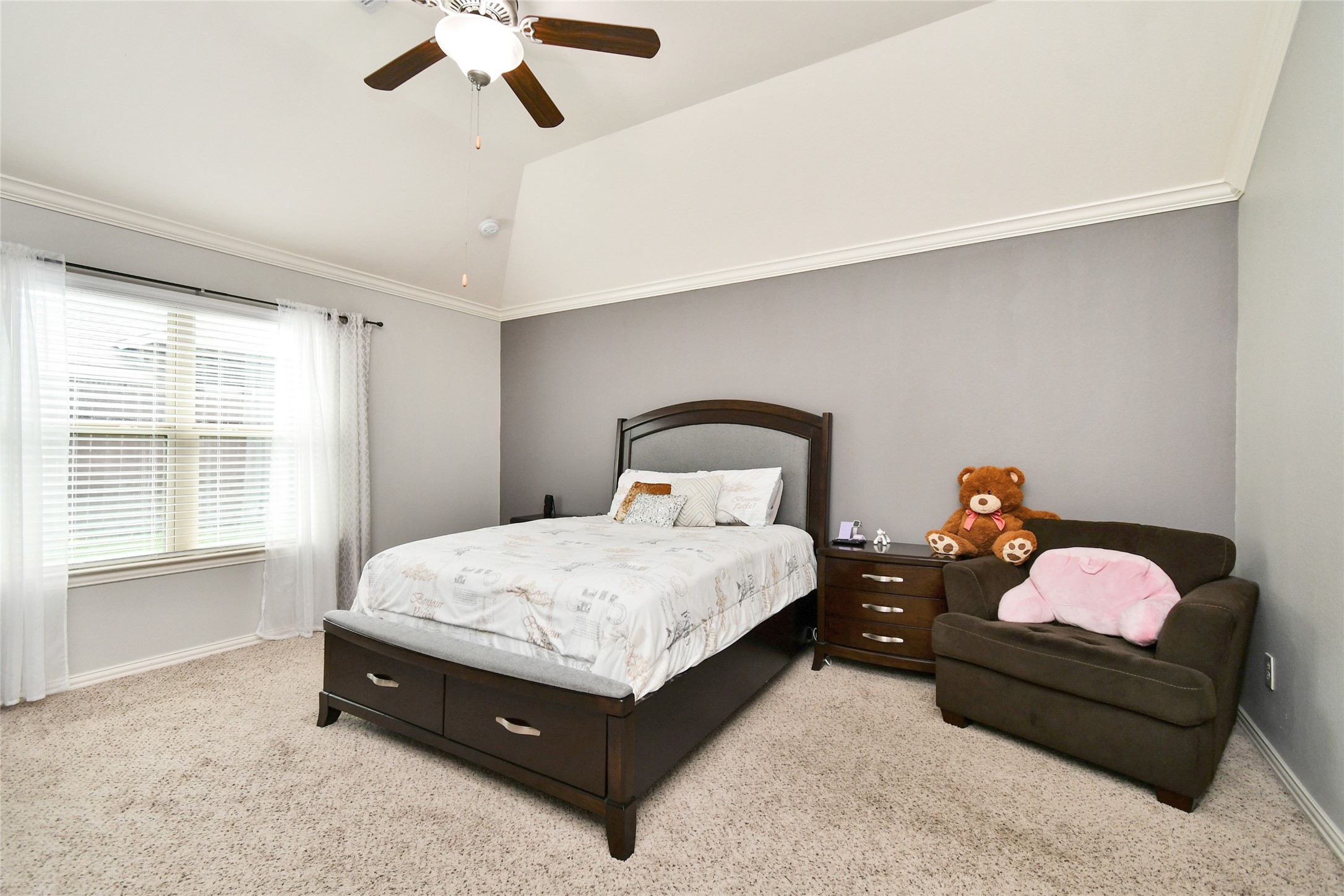 652 Maple Point Drive East Conroe, TX 77301 - Photo 23 of 35
