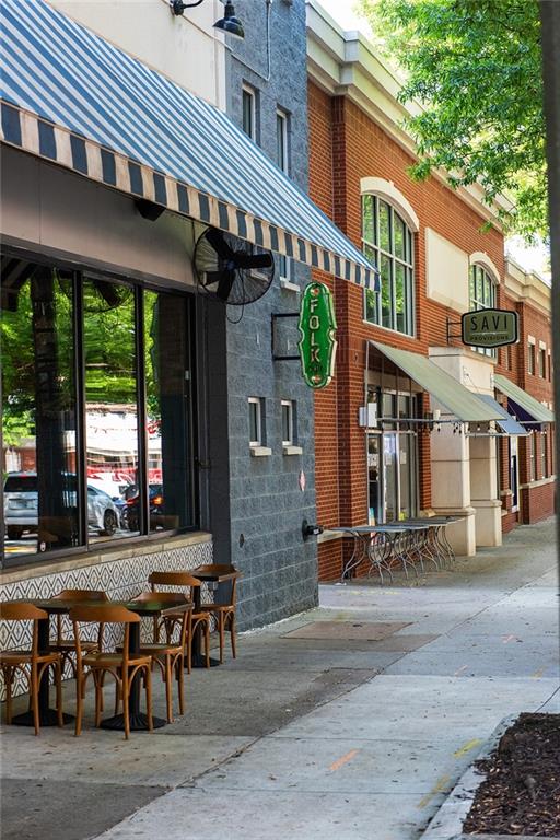 417 East College Avenue, Unit 102 Decatur, GA 30030 - Photo 44 of 60 a view of a building with a outdoor space