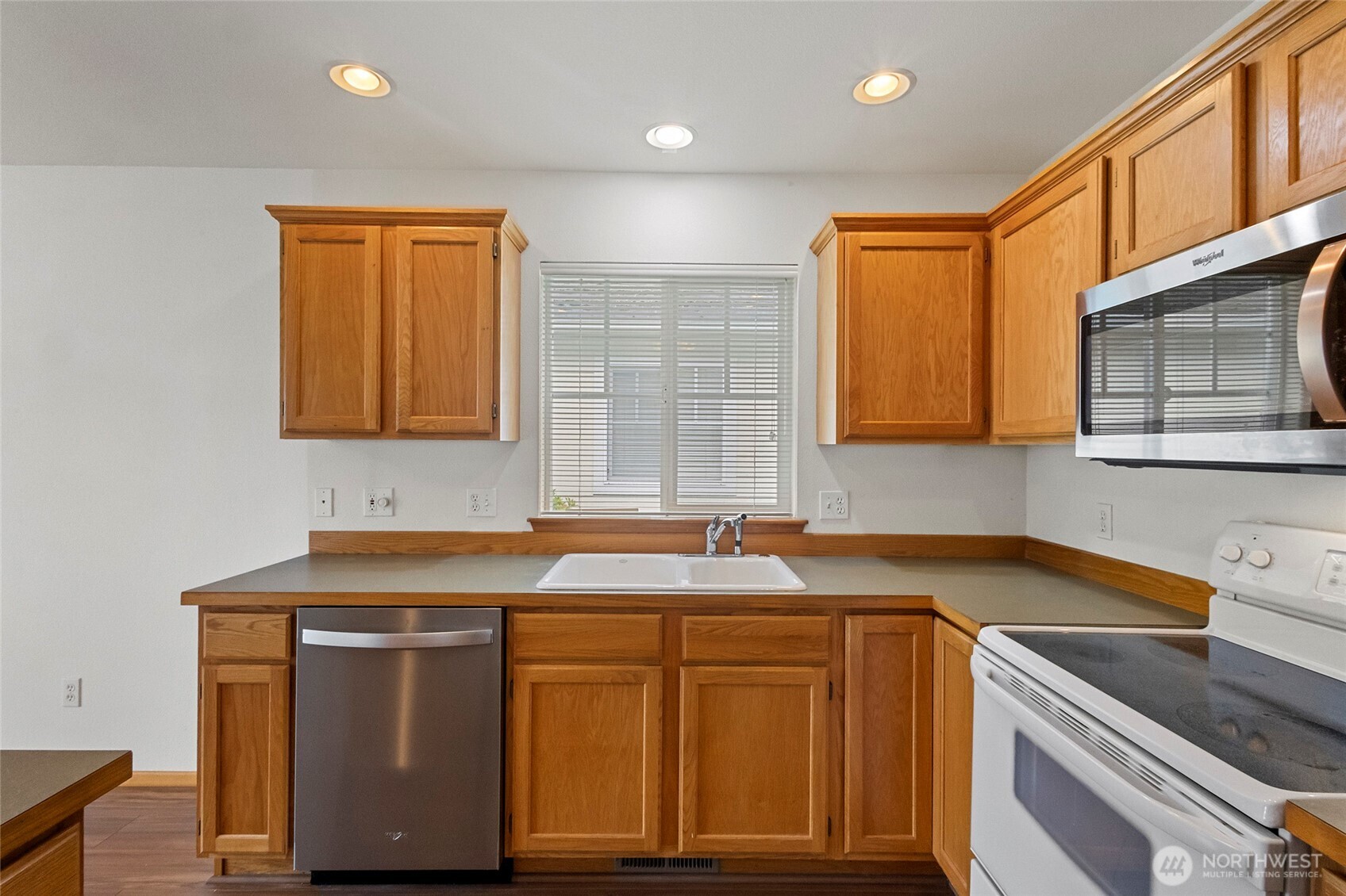 1114 Sinclair Way, Unit 63 Burlington, WA 98233 - Photo 13 of 22