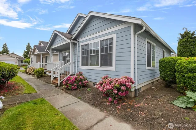 $359,000 | 1114 Sinclair Way, Unit 63, Burlington, WA 98233