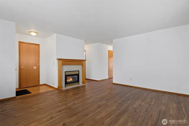 $359,000 | 1114 Sinclair Way, Unit 63, Burlington, WA 98233