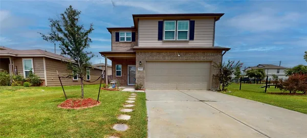 $335,000 | 7047 Hobby Wind Ridge Drive, Houston, TX 77075