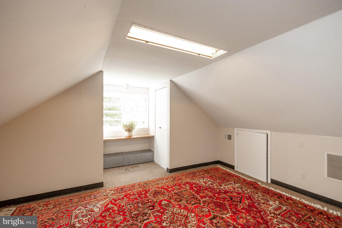 11715 Nairn Road Silver Spring, MD 20902 - Photo 22 of 30 Bedroom