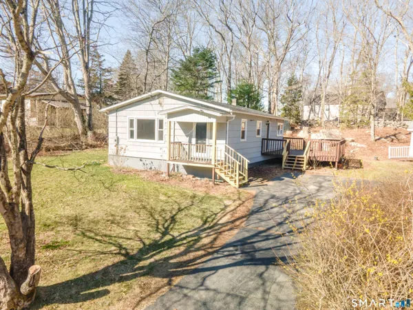 $340,000 | 9 Stone Court, Ledyard, CT 06335