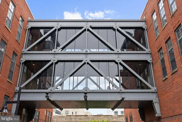 a view of a house with street