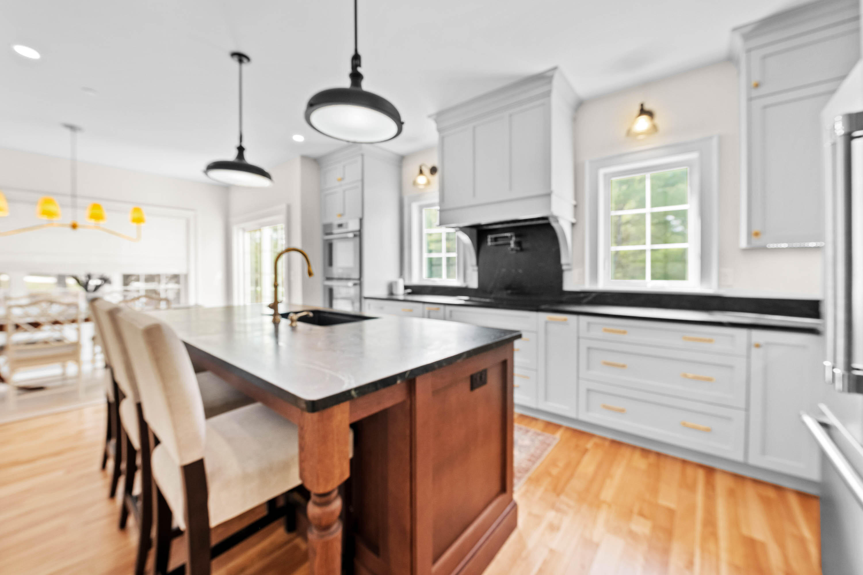 285 Pownal Road Freeport, ME 04032 - Photo 12 of 31 pic-11