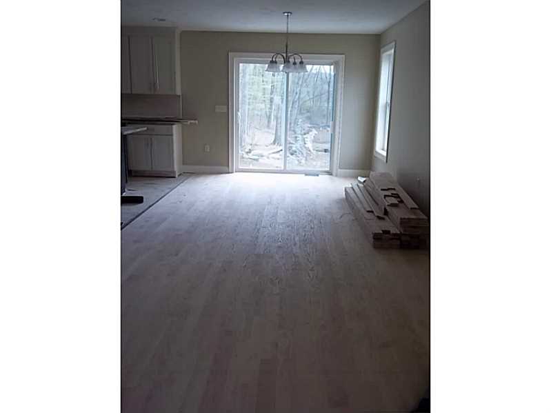 72 Dade Road Cumberland, RI 02864 - Photo 4 of 13 Dining Area.