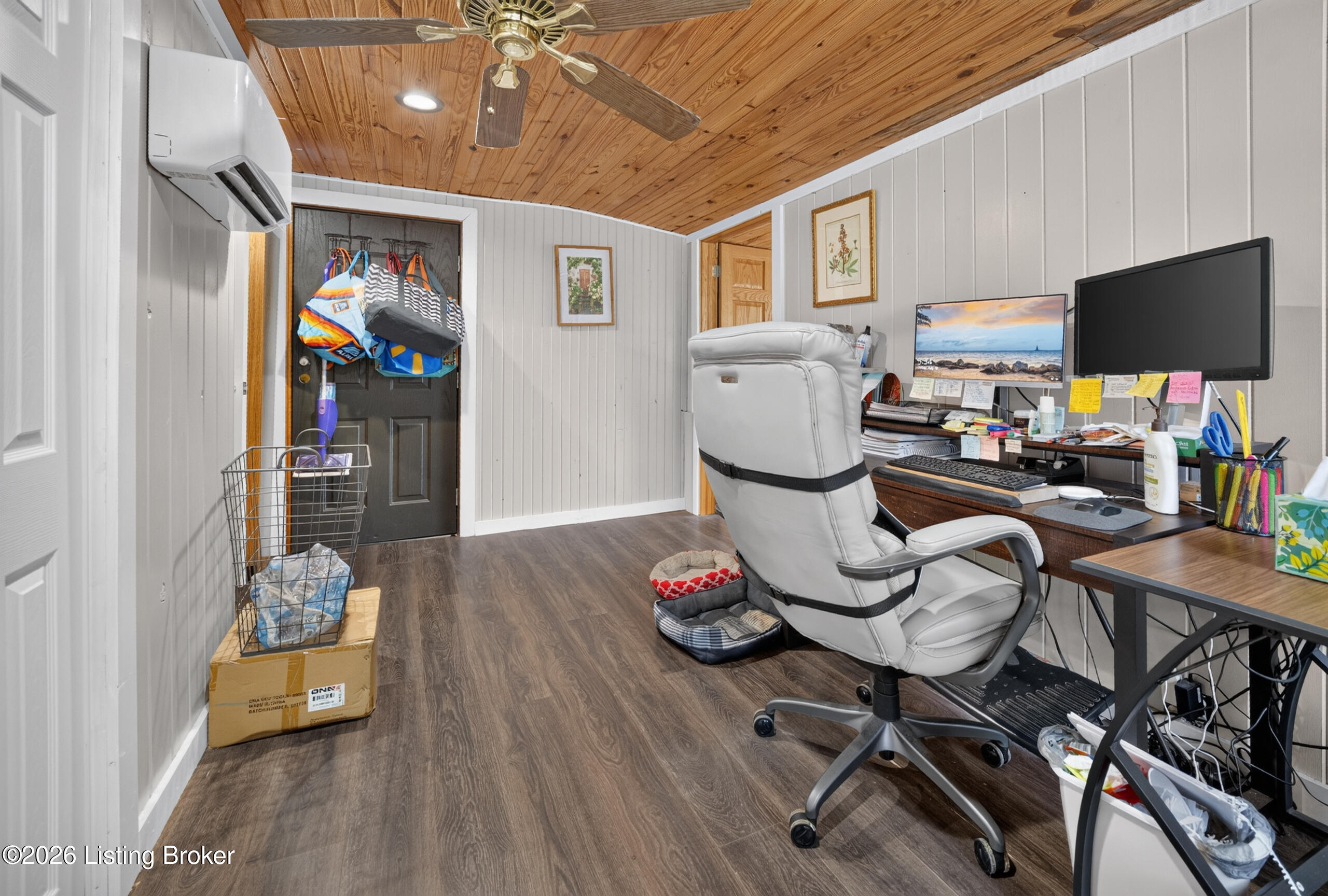 370 Circle Hill Road Falls Of Rough, KY 40119 - Photo 22 of 51 Office 1