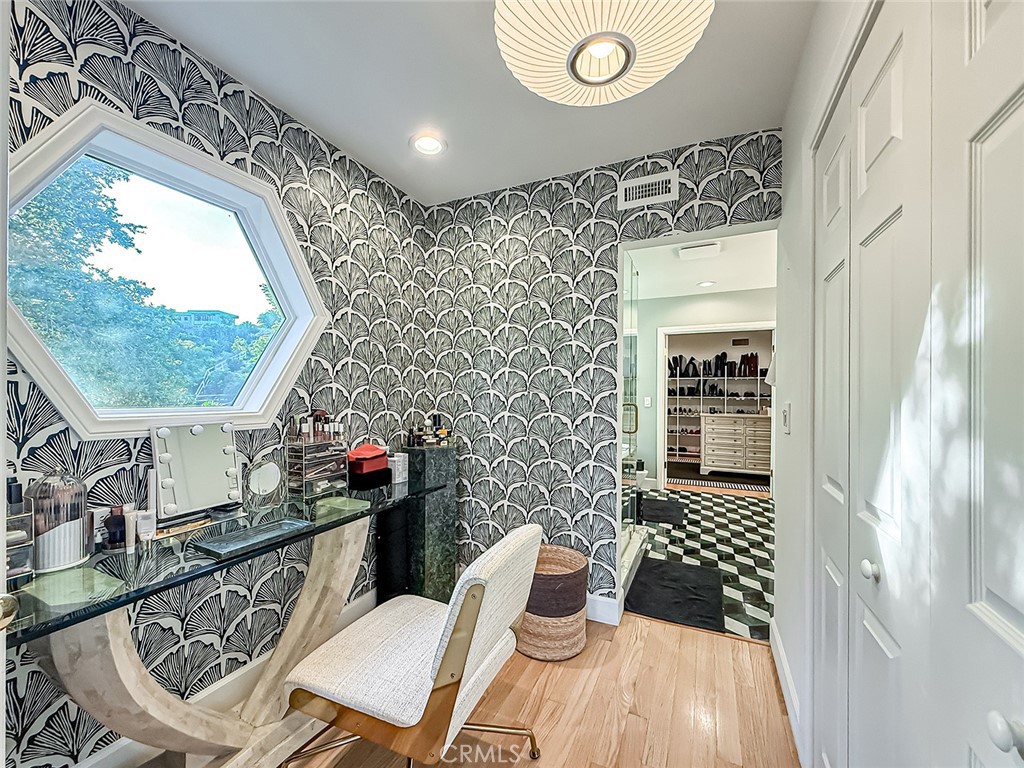 130 Dapplegray Road Bell Canyon, CA 91307 - Photo 16 of 73 Primary Suite sitting Room