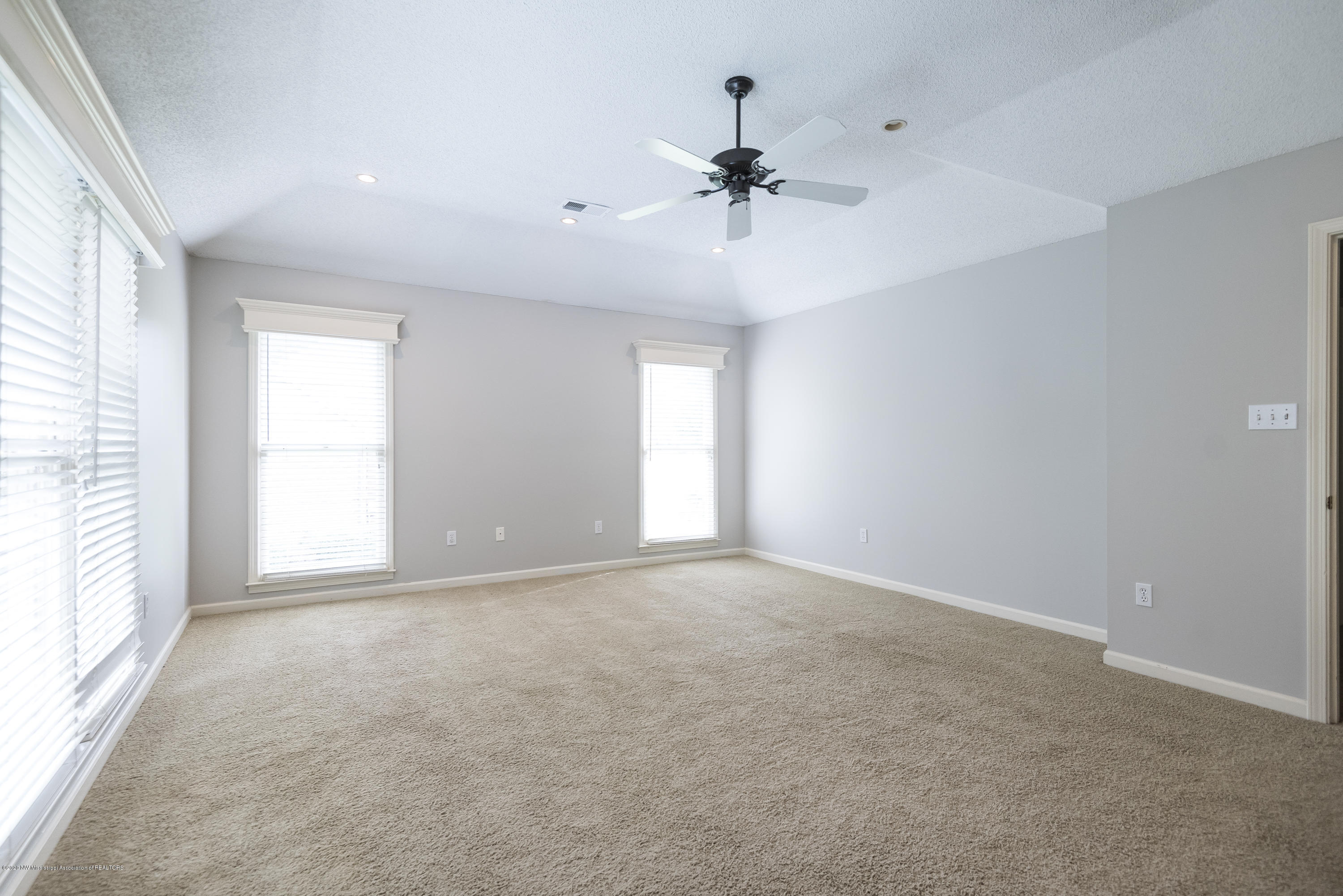 5730 Malone Road Olive Branch, MS 38654 - Photo 31 of 41 MASTER BEDROOM