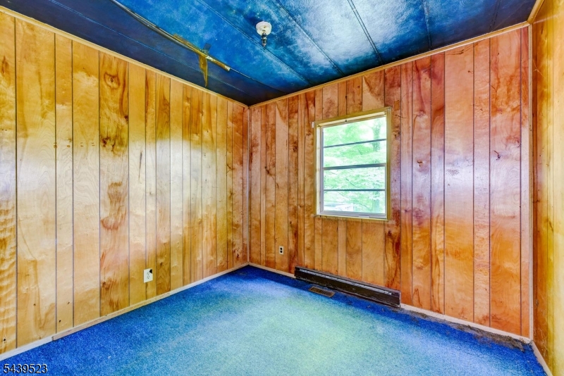 77 Sand Pond Road Hamburg, NJ 07419 - Photo 22 of 44