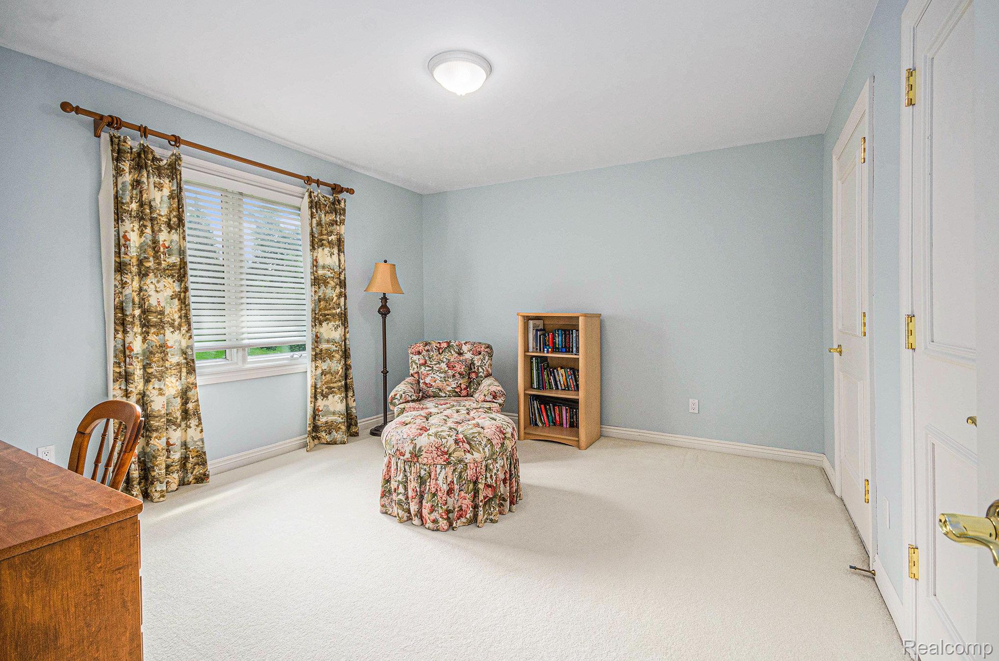 4831 Goodison Pl Drive Rochester, MI 48306 - Photo 28 of 36 2nd Bedroom