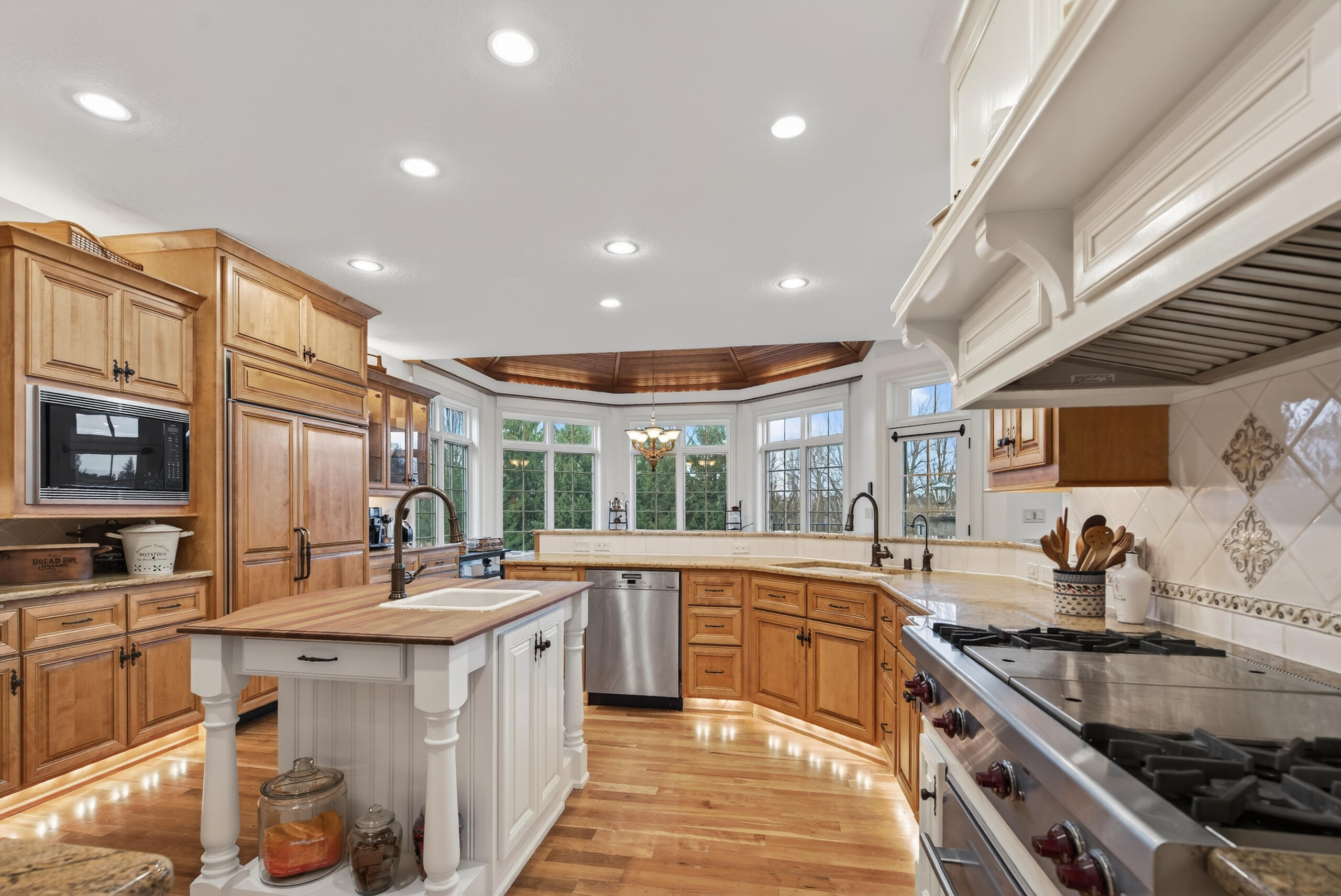 14095 North Pine Bluff Road Mequon, WI 53097 - Photo 13 of 51 DSC01201