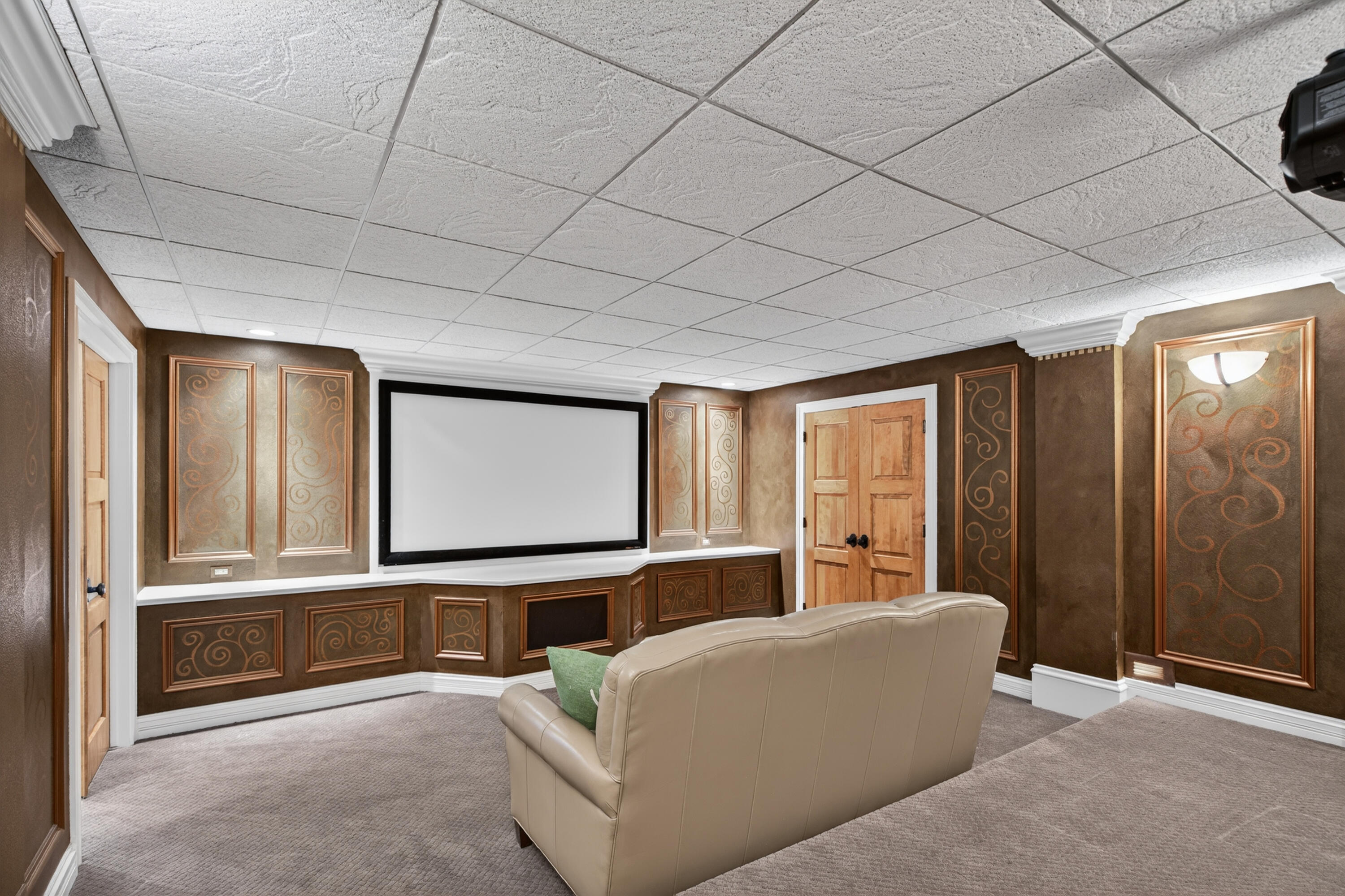 14095 North Pine Bluff Road Mequon, WI 53097 - Photo 35 of 51 Copy of DSC00660