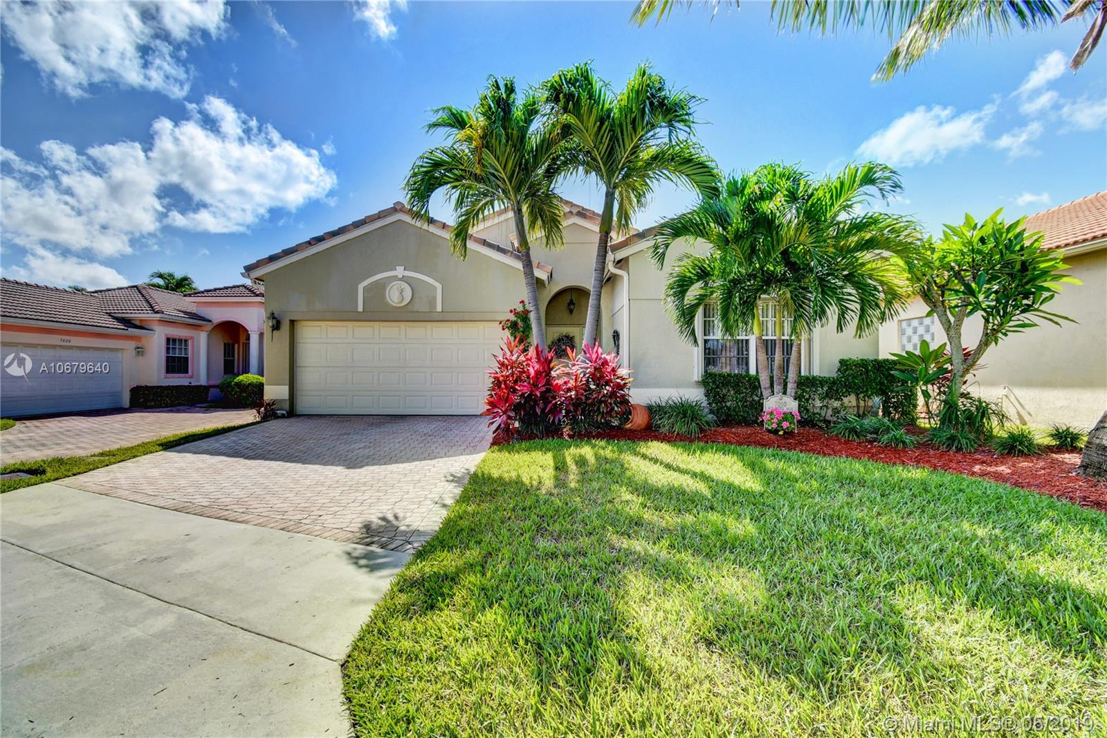 7010 Northwest Turtle Walk Boca Raton, FL 33487 - Photo 3 of 48