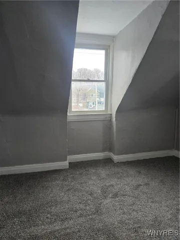 $94,900 | 33 A Street, Niagara Falls, NY 14303