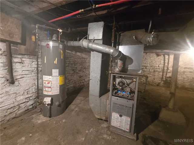 $94,900 | 33 A Street, Niagara Falls, NY 14303