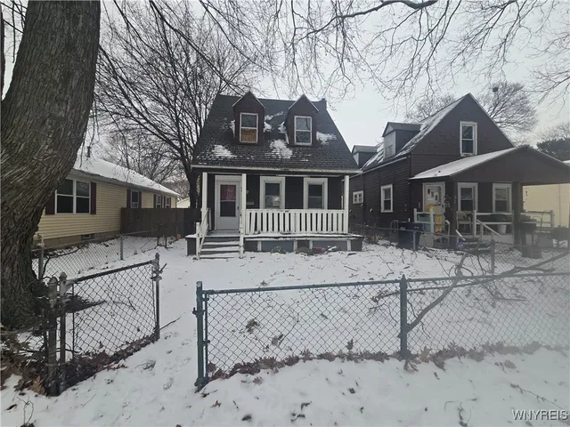 $94,900 | 33 A Street, Niagara Falls, NY 14303
