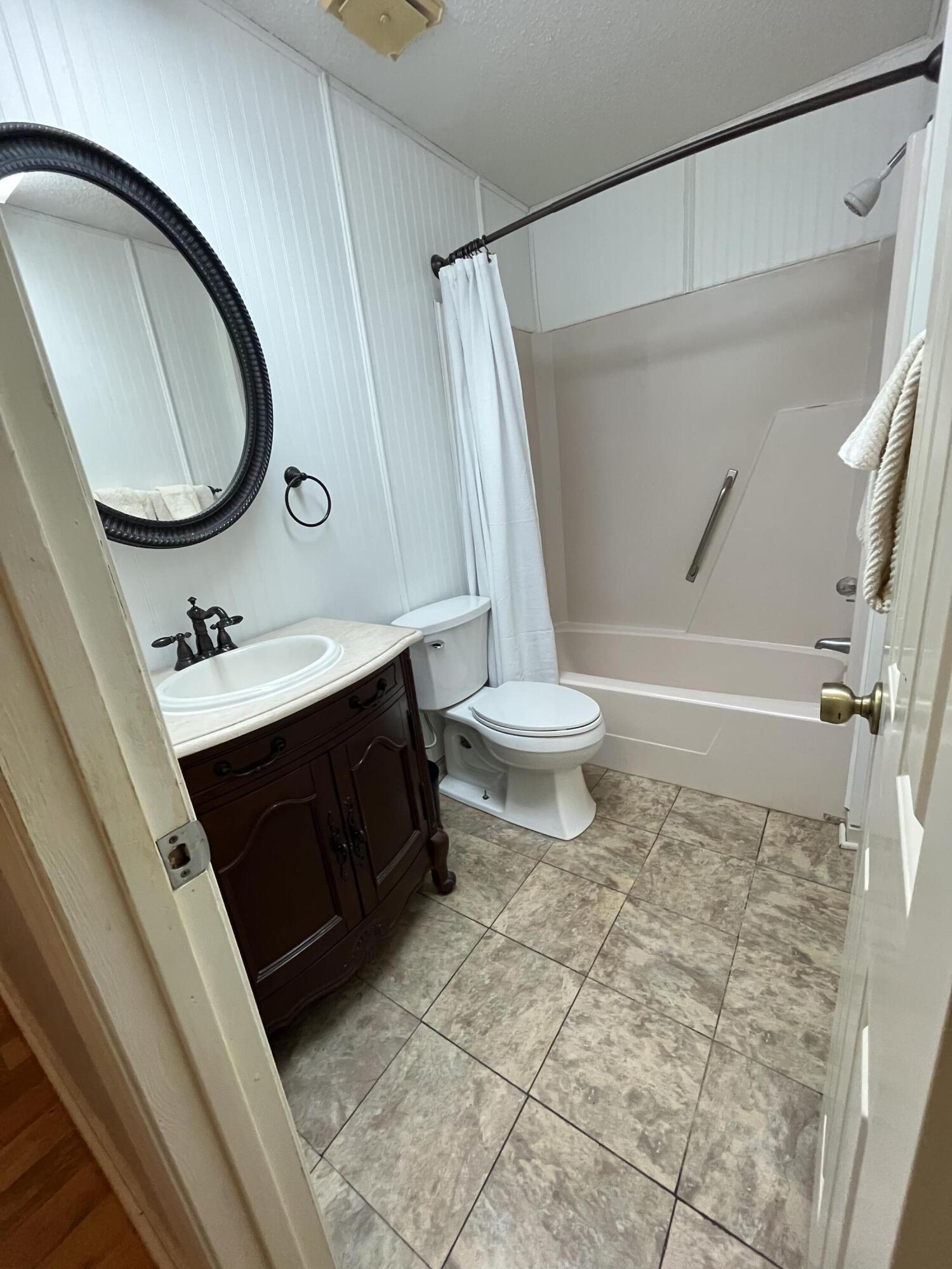 28 Rodeo Loop Wagener, SC 29164 - Photo 14 of 41 Gallery Image 14