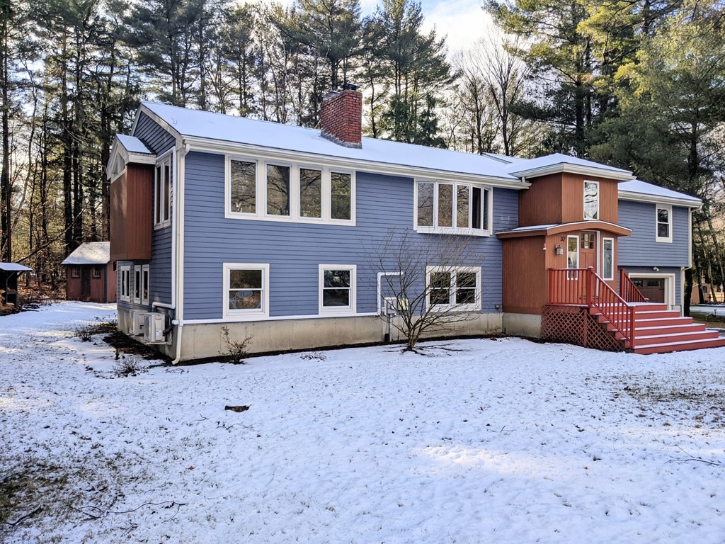 32 Selfridge Road Bedford, MA 01730 - Photo 1 of 38 Gallery Image 1
