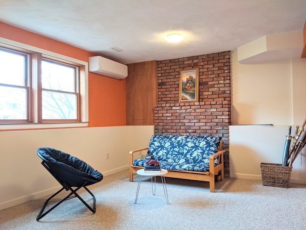 32 Selfridge Road Bedford, MA 01730 - Photo 24 of 38 Gallery Image 24