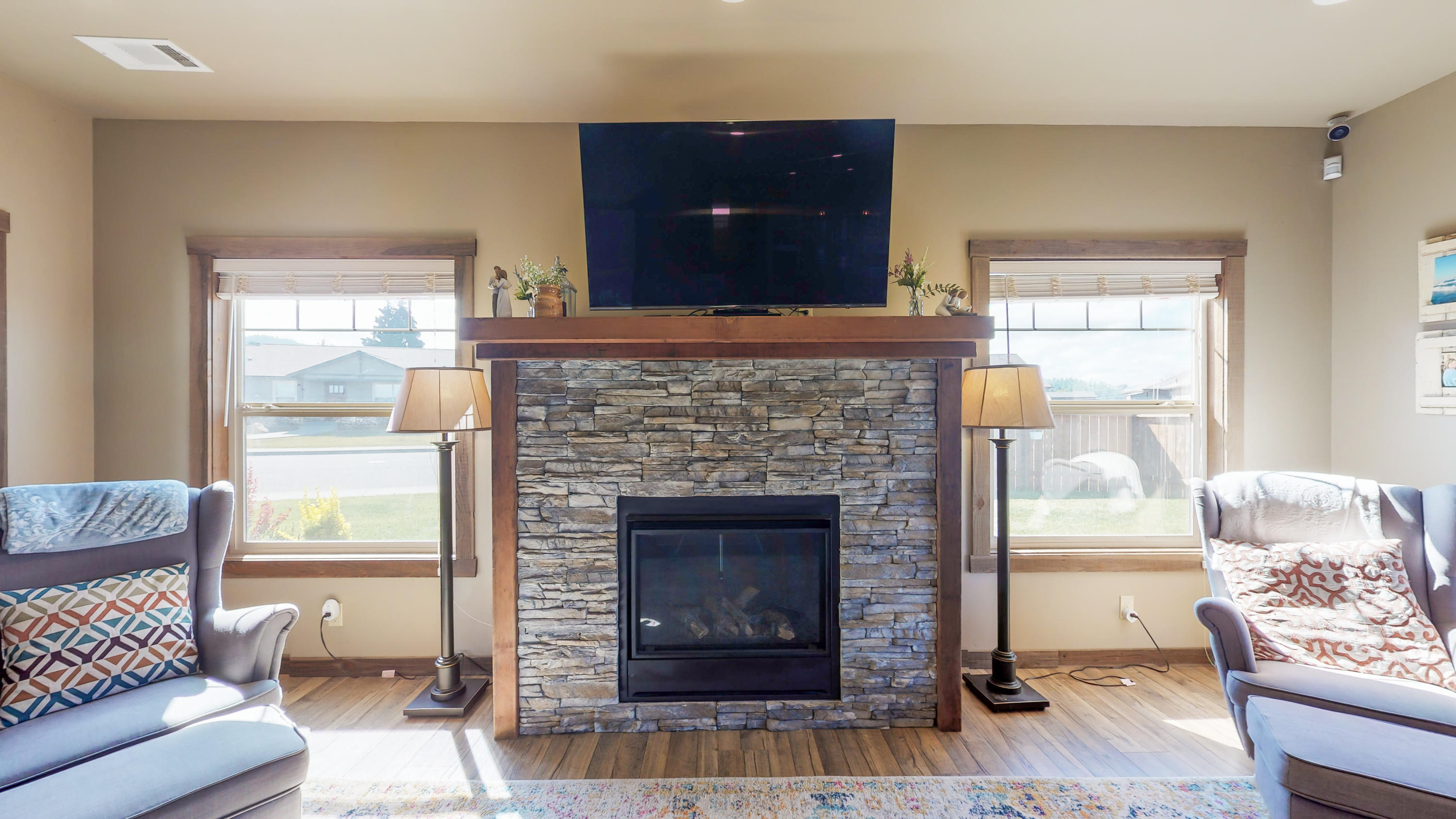 101 Ridge View Court Fortuna, CA 95540 - Photo 4 of 38