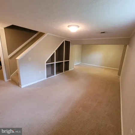 $4,500 | 6302 Shiplett Boulevard, Burke, VA 22015