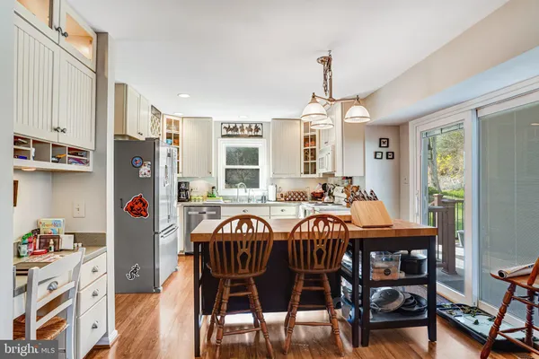 $4,500 | 6302 Shiplett Boulevard, Burke, VA 22015