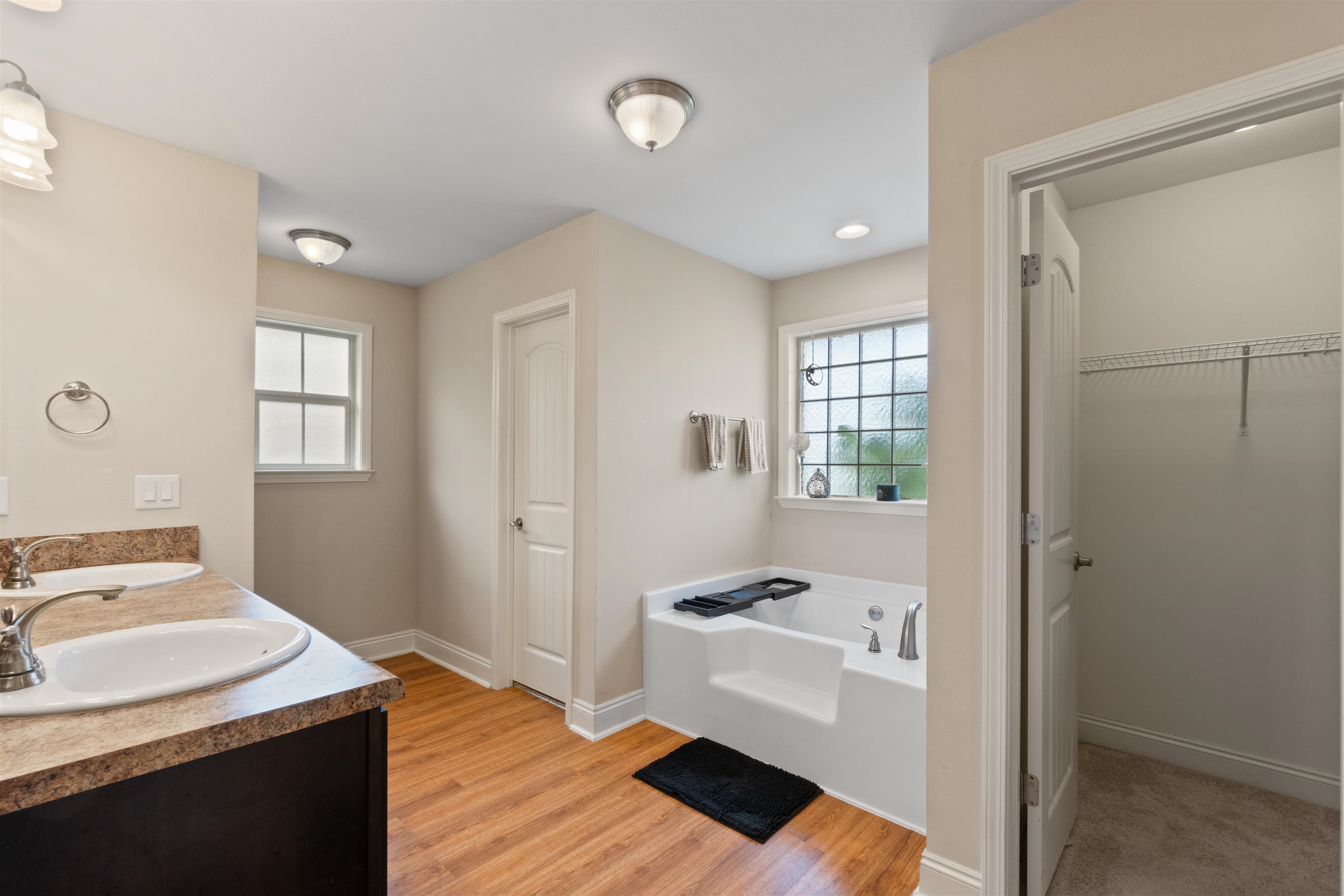 18971 Tralee Court Foley, AL 36535 - Photo 25 of 41 Primary Bathroom