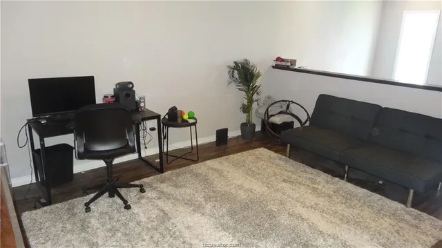 $850 | 3104 Green Street, Bryan, TX 77801