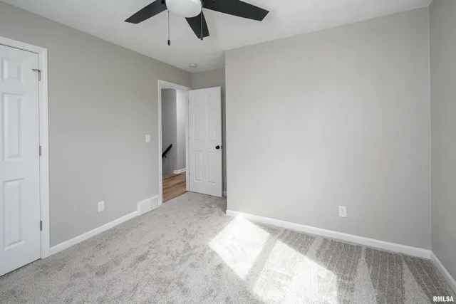 $389,900 | 5306 16th Avenue, Moline, IL 61265