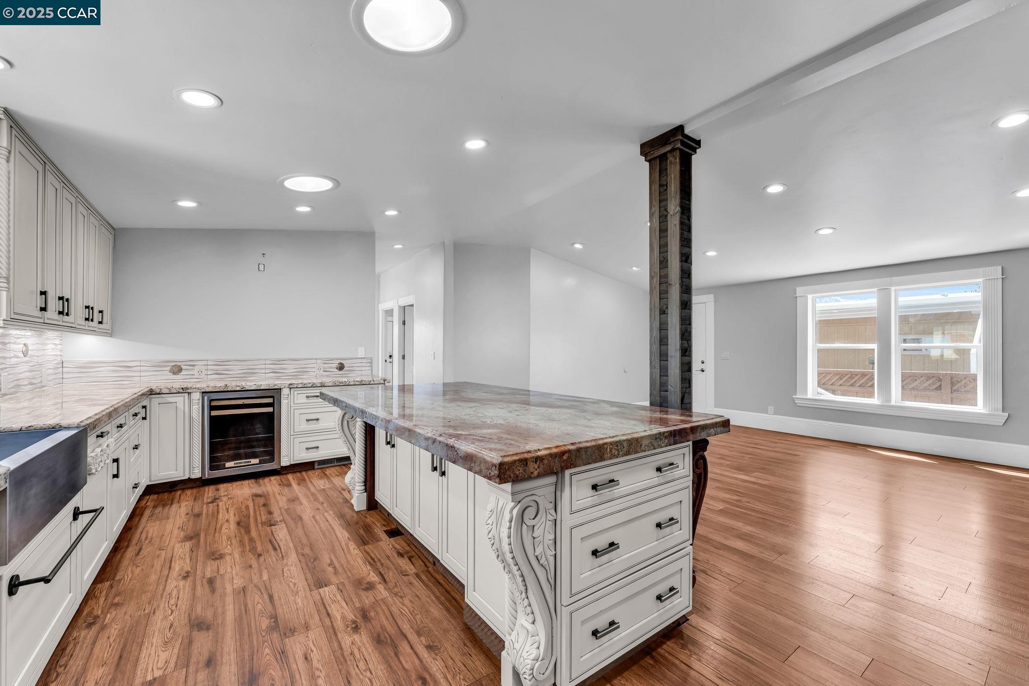 189 Suez Drive, Unit 72 Pacheco, CA 94553 - Photo 15 of 45 a kitchen with stainless steel appliances granite countertop a stove oven and a sink