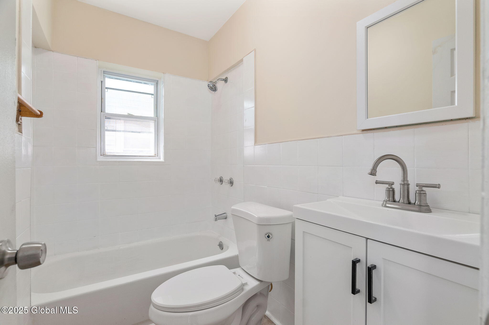 1237 4th Avenue Schenectady, NY 12303 - Photo 18 of 43 18-1237FourthAve_18