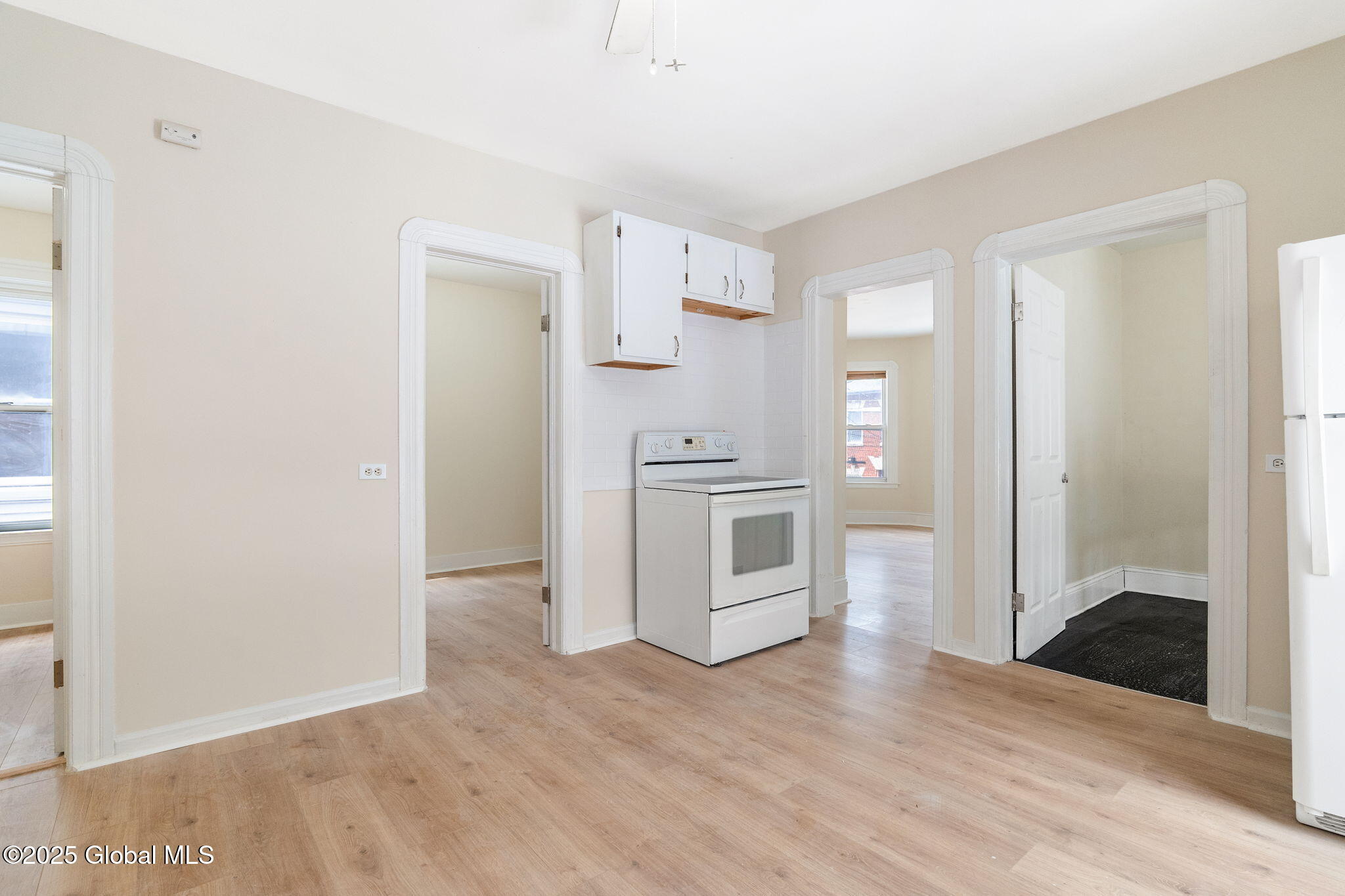 1237 4th Avenue Schenectady, NY 12303 - Photo 22 of 43 22-1237FourthAve_22