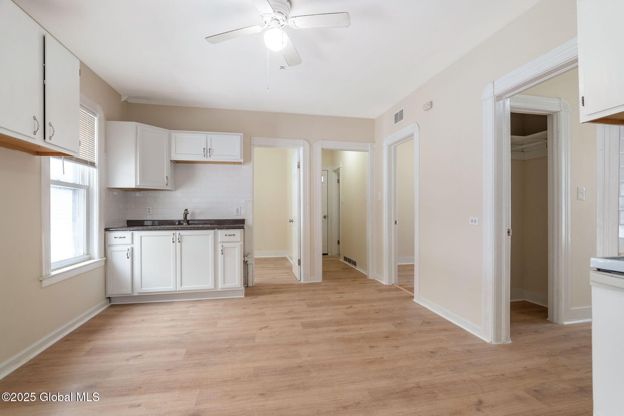 1237 4th Avenue Schenectady, NY 12303 - Photo 23 of 43 23-1237FourthAve_23