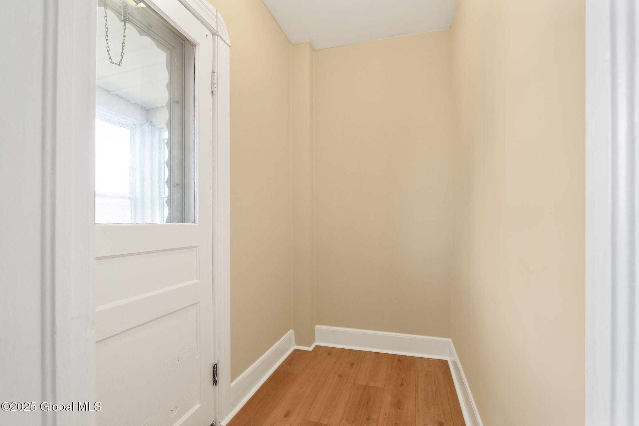 1237 4th Avenue Schenectady, NY 12303 - Photo 27 of 43 27-1237FourthAve_27