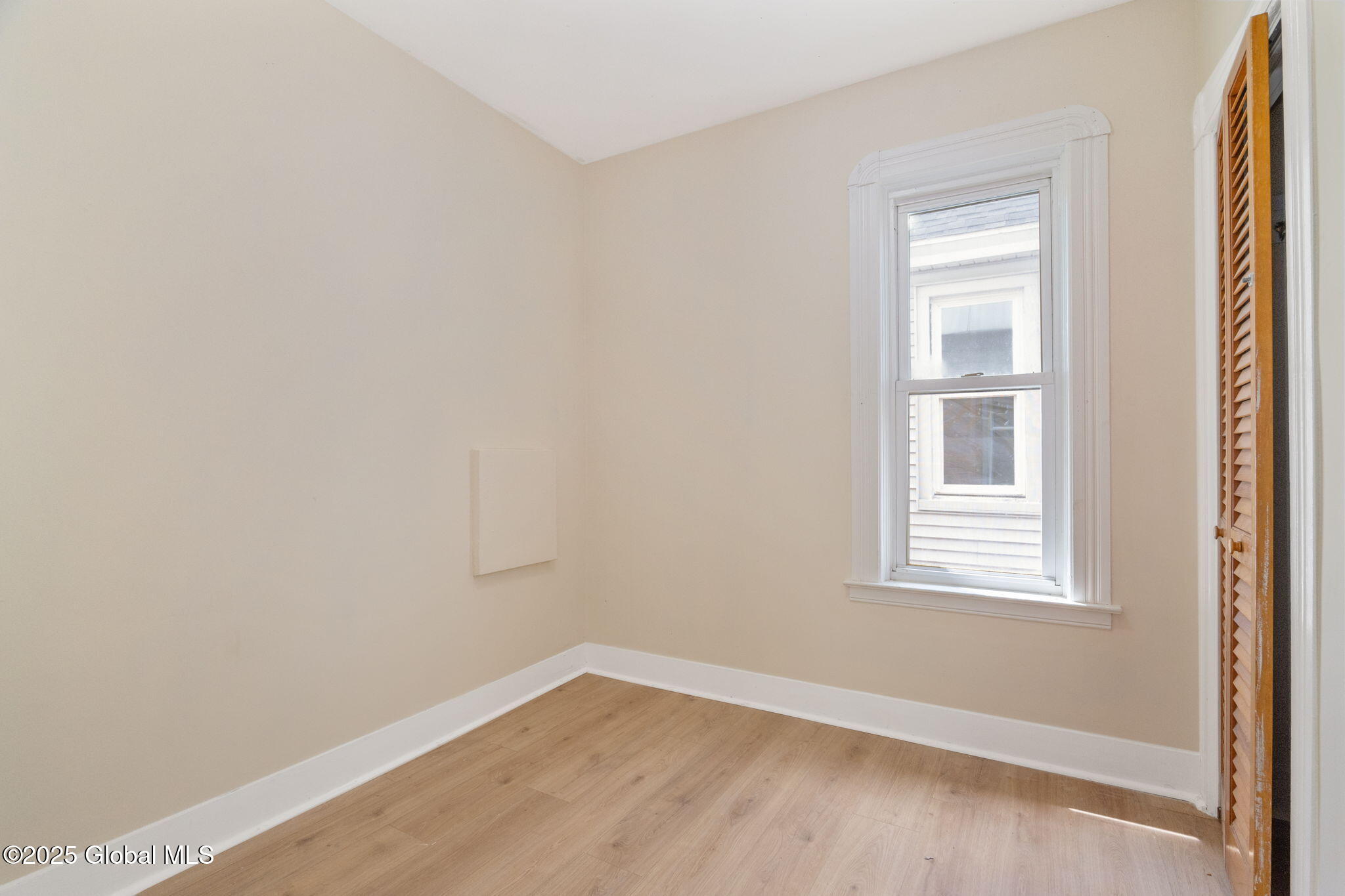 1237 4th Avenue Schenectady, NY 12303 - Photo 32 of 43 32-1237FourthAve_32