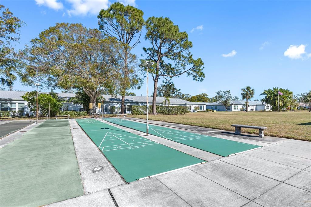 8440 Brentwood Road Seminole, FL 33777 - Photo 21 of 24