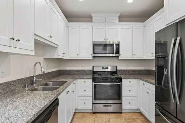 $797,000 | 127 Klamath Street, Ventura, CA 93001