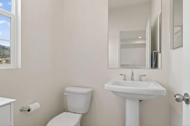 $856,500 | 127 Klamath Street, Ventura, CA 93001