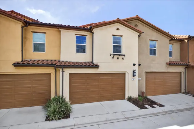 $856,500 | 127 Klamath Street, Ventura, CA 93001