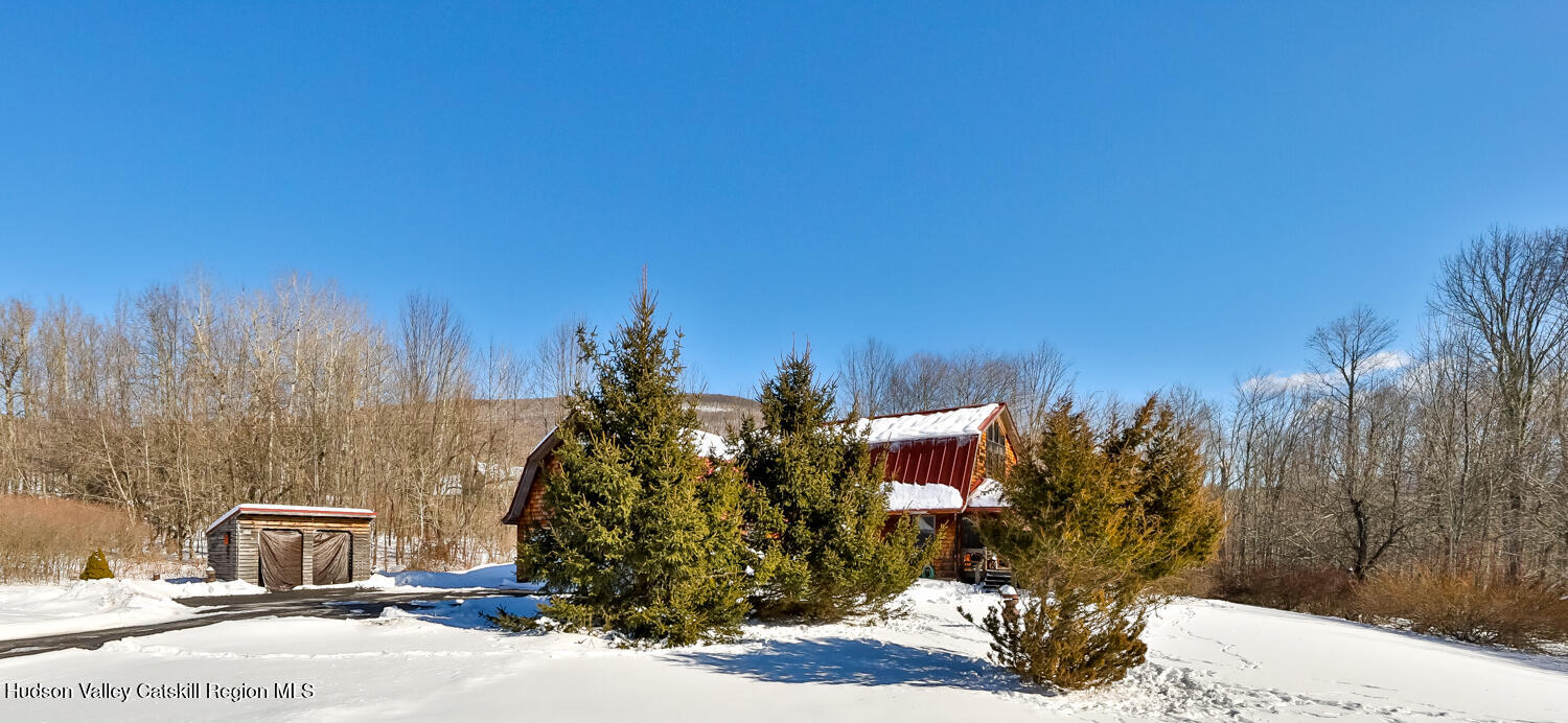 262 Tumbleweed Ranch Road West Kill, NY 12492 - Photo 5 of 61 262-5