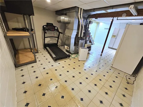 $389,900 | 625 Preferred Drive, Washington, PA 15301