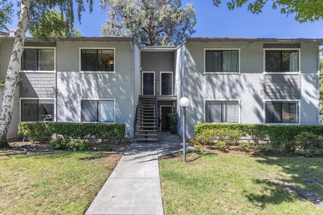 $2,450 | 900 Cambridge Drive, Unit 56, Benicia, CA 94510
