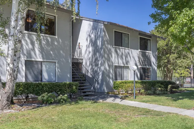 $2,450 | 900 Cambridge Drive, Unit 56, Benicia, CA 94510