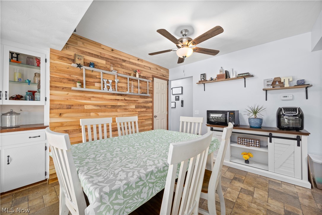 37581 Capel Road Grafton, OH 44044 - Photo 12 of 49