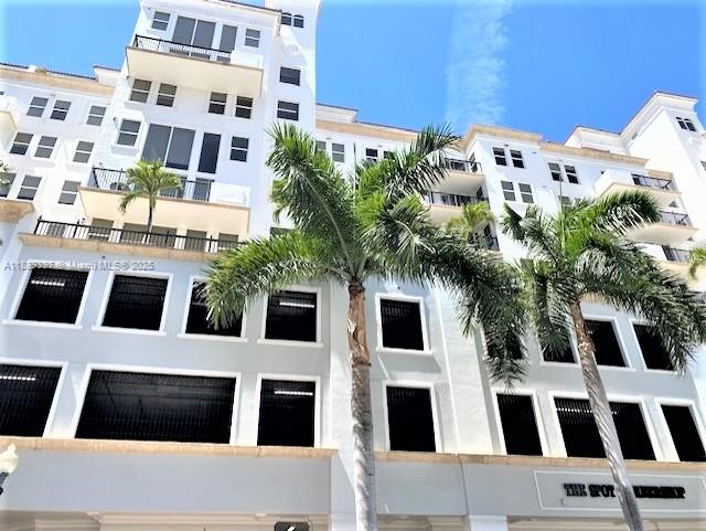 4100 Salzedo Street, Unit 702 Coral Gables, FL 33146 - Photo 4 of 15 a view of a large building