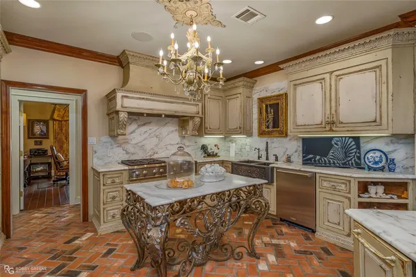 $1,500,000 | 1217 Ridgewood Circle, Minden, LA 71055